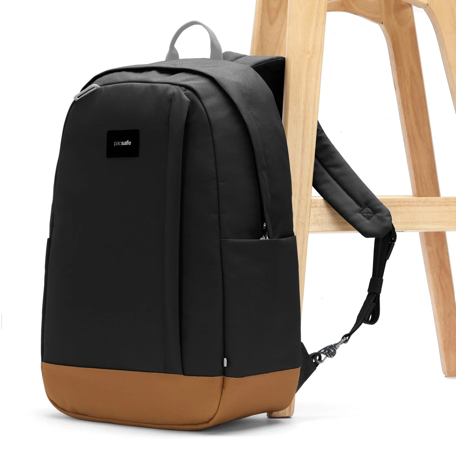 Pacsafe® GO 25L anti-theft backpack - Image 7