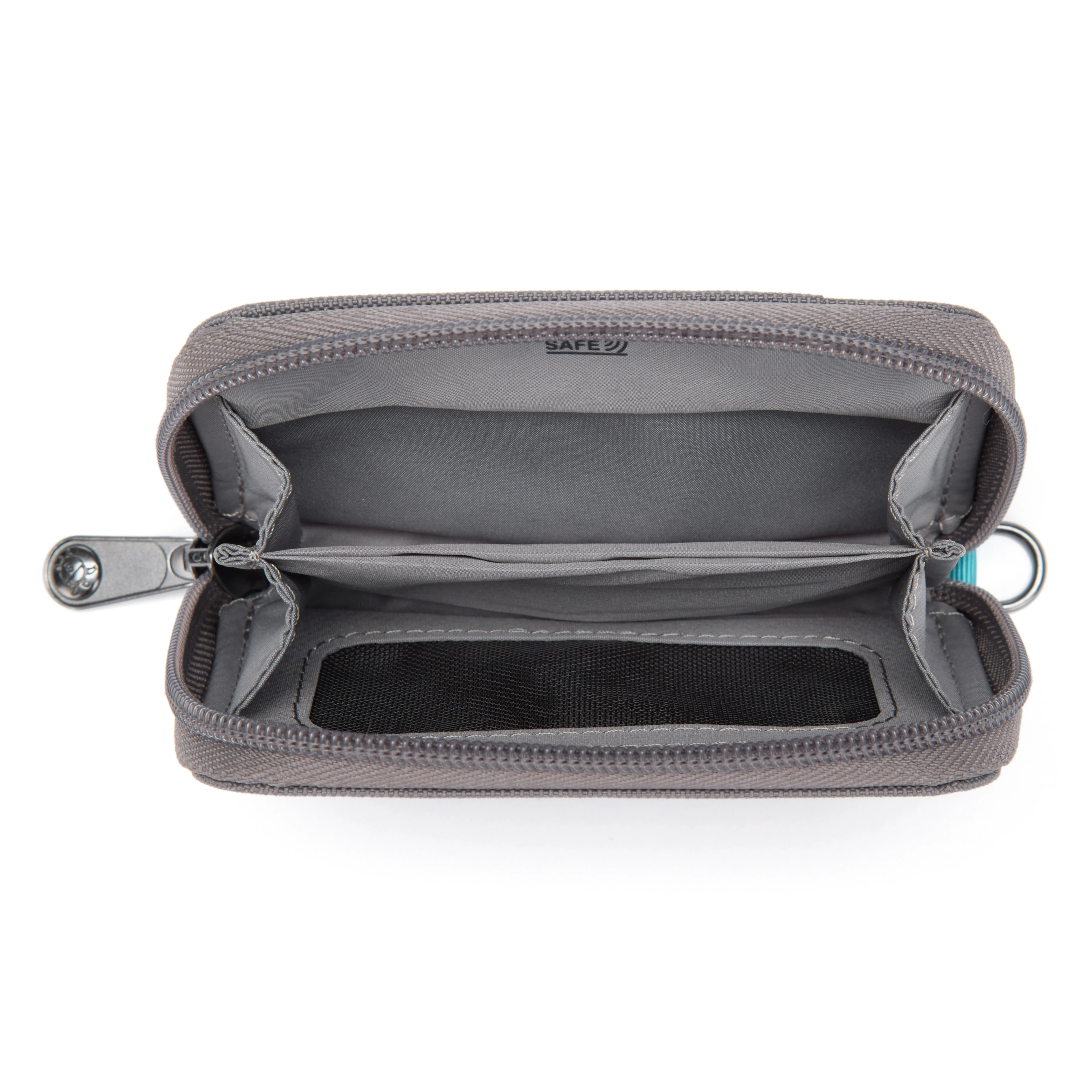Pacsafe® RFIDsafe™ RFID blocking card wallet - Image 38