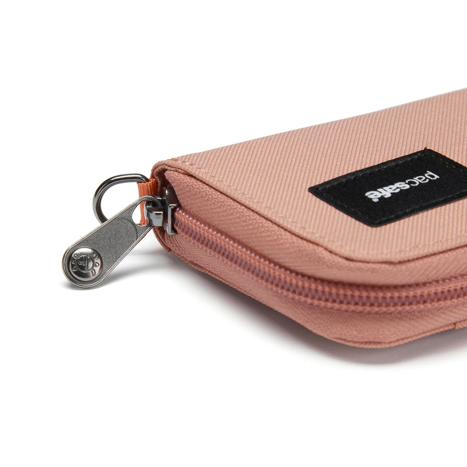 Pacsafe® RFIDsafe™ RFID blocking card wallet - Image 9